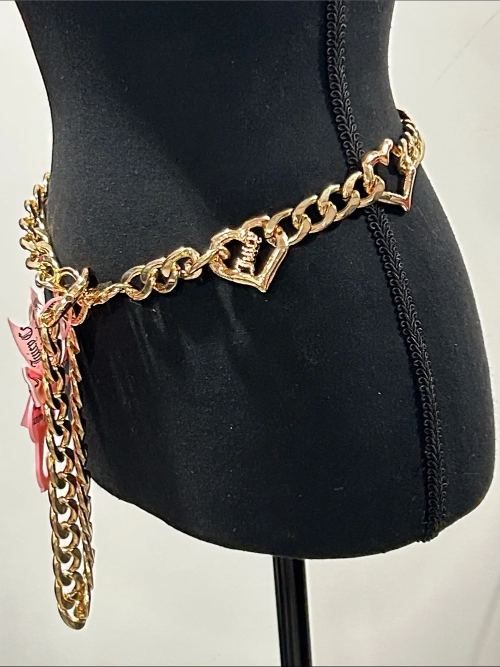 Juicy Couture Gold Heart Chain Belt